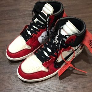 Air Jordan 1 Retro High Off-White Chicago